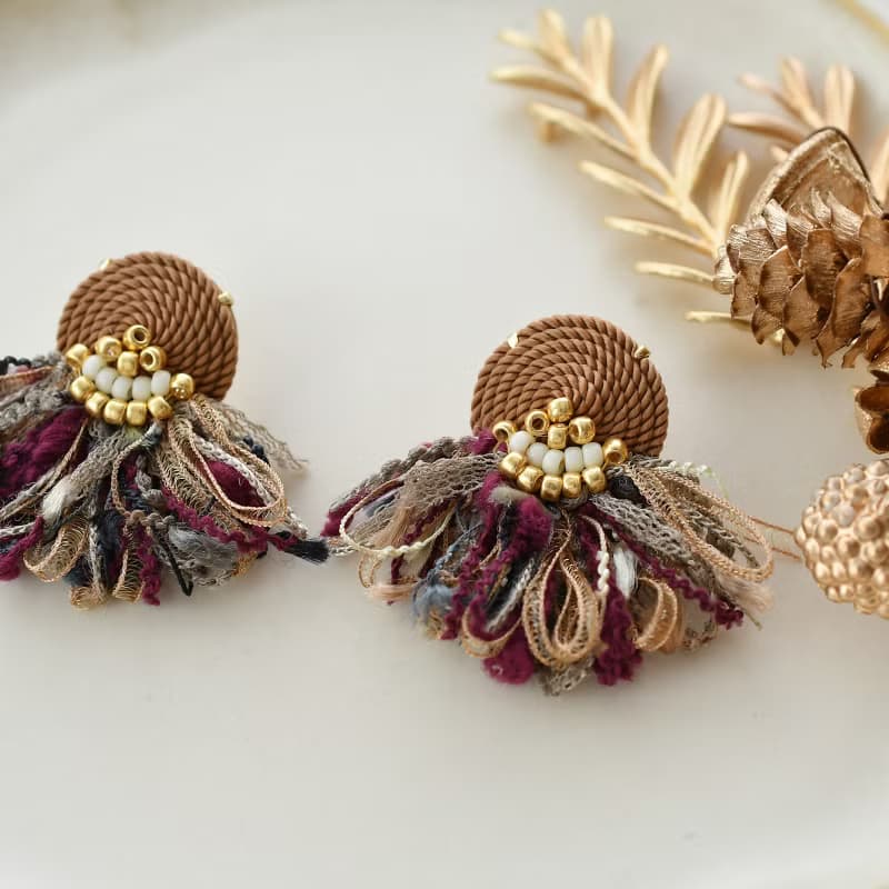 イヤリング/String tassel earrings /Brawn