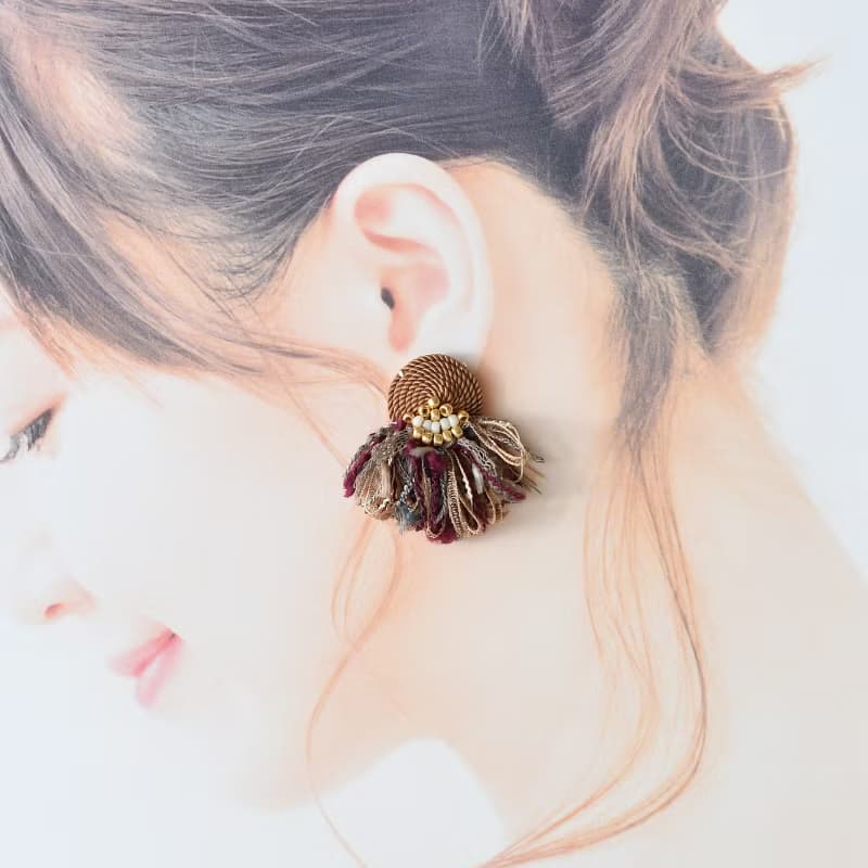 イヤリング/String tassel earrings /Brawn
