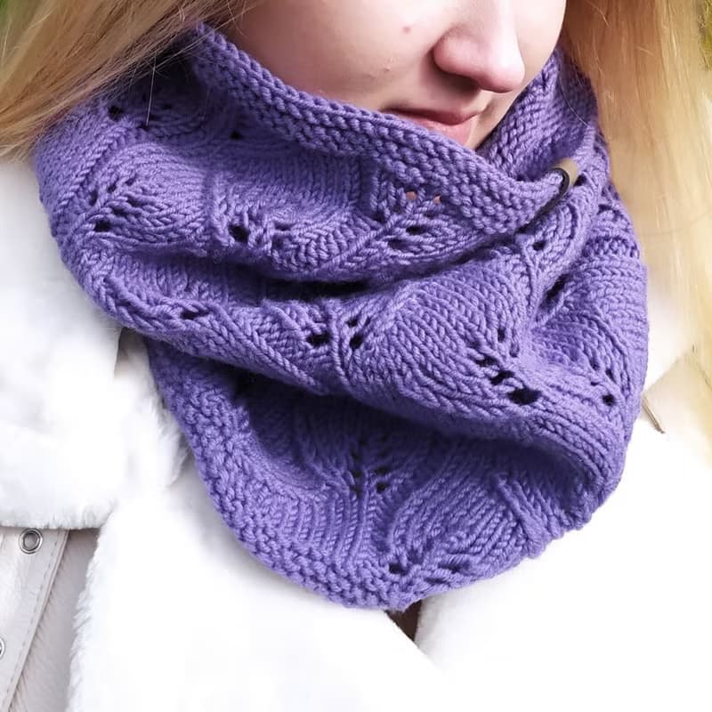 Womens knitted handmade neckwarmer