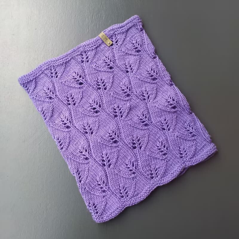 Womens knitted handmade neckwarmer