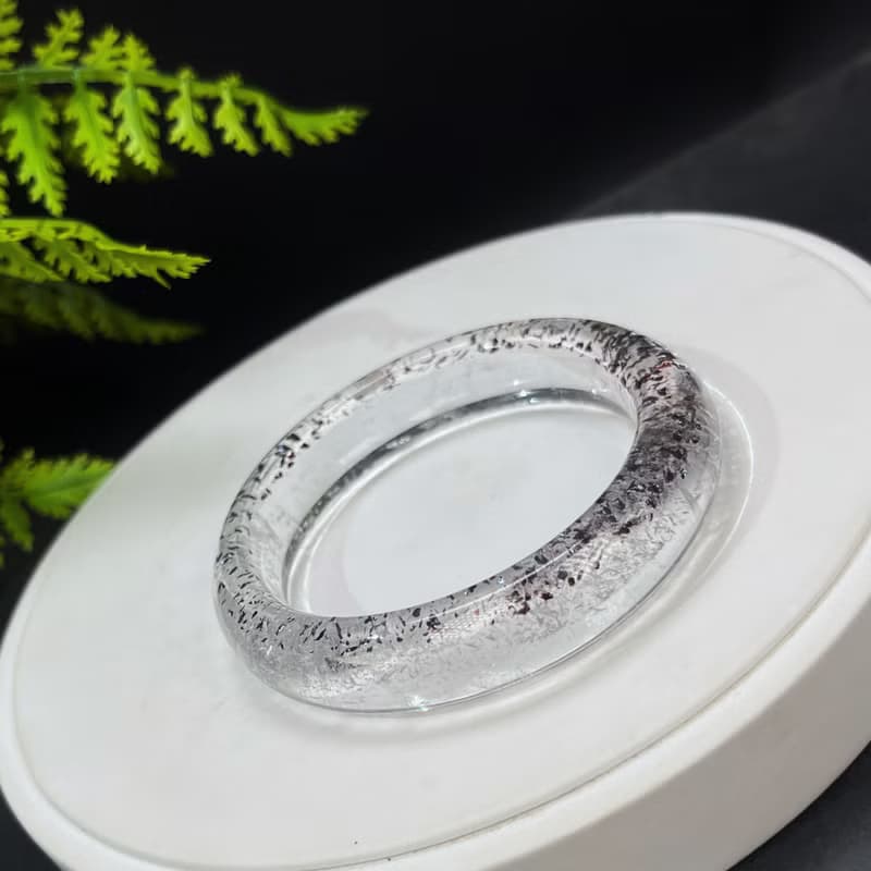 高品 美國閃靈鉆共生白草莓手鐲 53MM 透體彩虹星光 赫爾基蒙水晶
