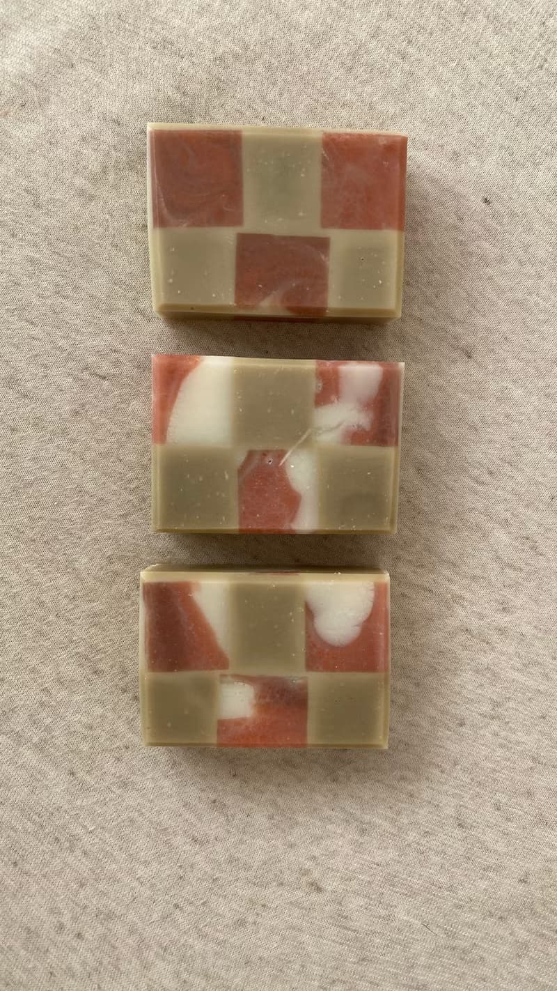 左手香格子手工皂
