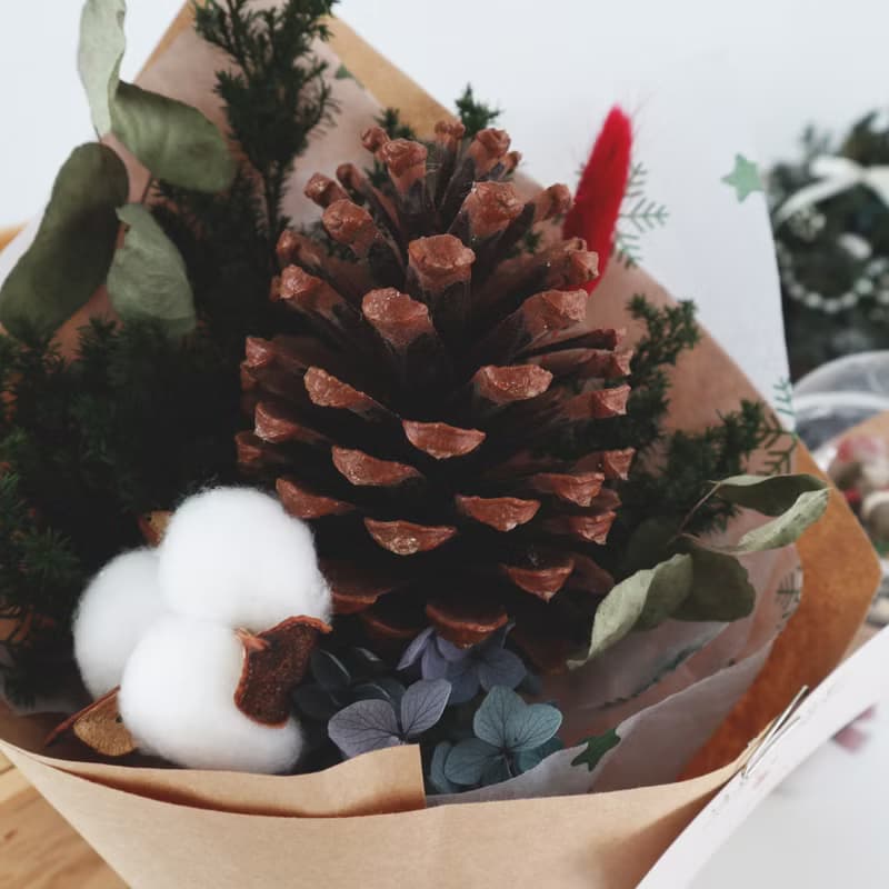 聖誕花束 \ 永生雪松 自己搭配好簡單 平價不凋花束