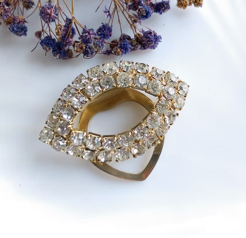 【西洋古董飾品】氣質 白鑽 馬眼單圈 圍巾夾 絲巾扣 絲巾夾