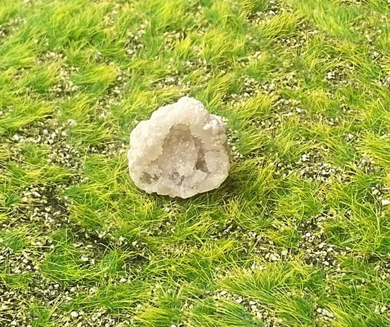 天然原礦可愛招財白晶洞 財運水晶 快速出貨 辦公室擺件 風水擺件