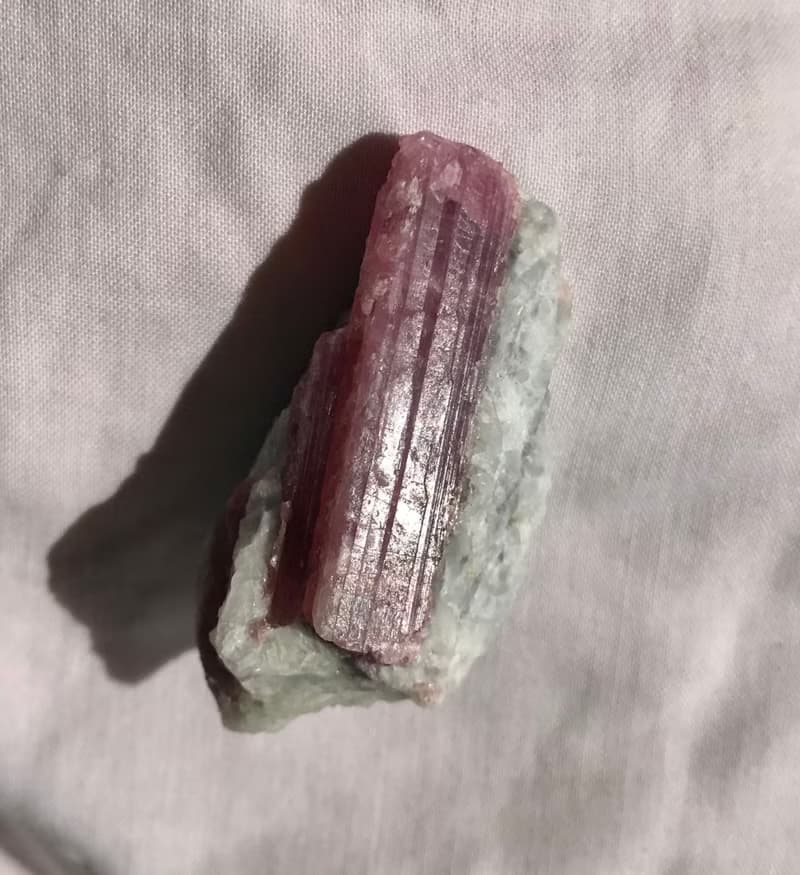 粉紅碧璽 型狀特別 閃亮 水晶簇 擺設 城堡 礦標 天然原石 水晶