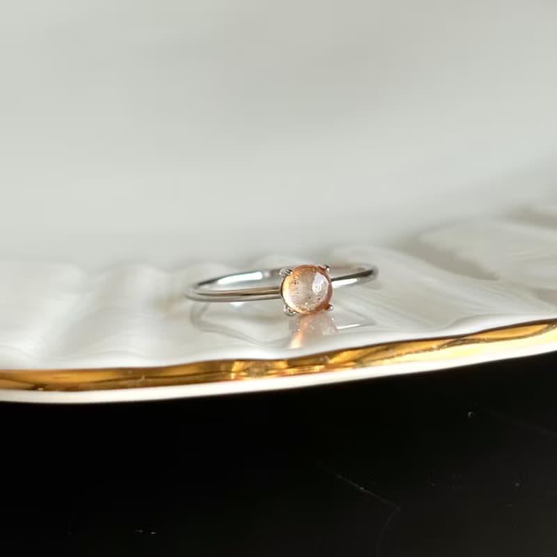 鍍銠+SV925 高等級 坦桑尼亞太陽石 迷你寶石戒