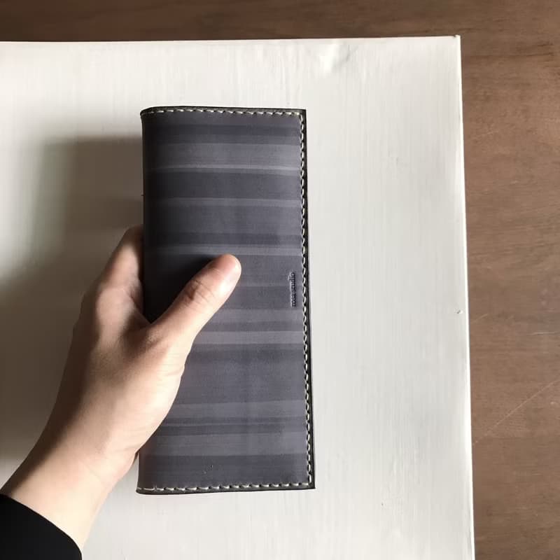 真皮長夾_8卡層_2鈔票層_灰藍_bi-fold wallet