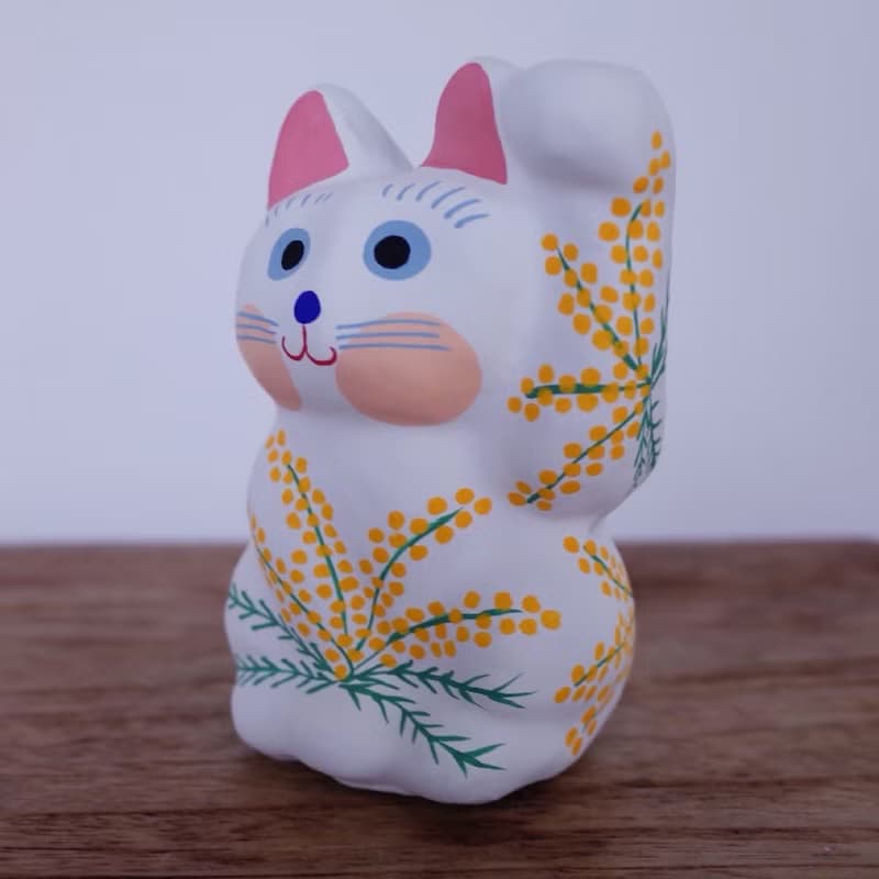 招き猫　ミモザ柄　左手招き