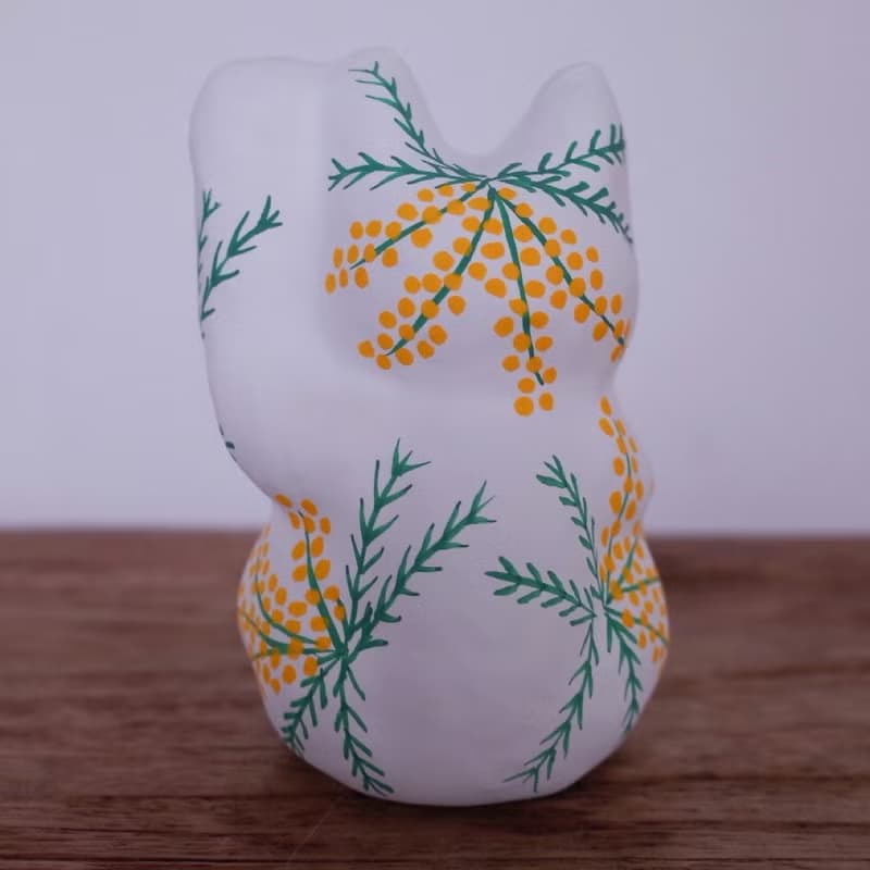 招き猫　ミモザ柄　左手招き