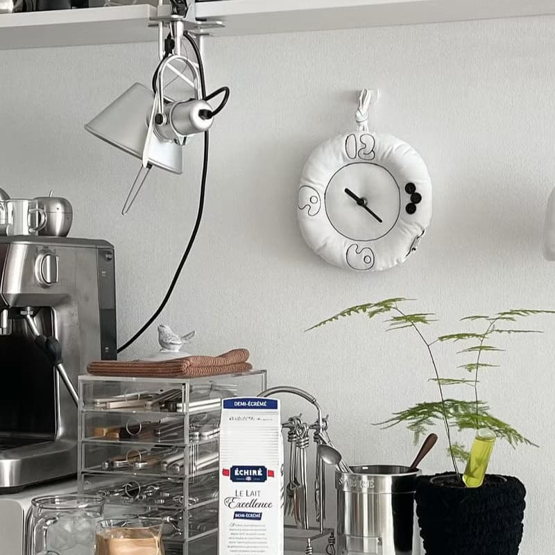 Chubby Clock (White)