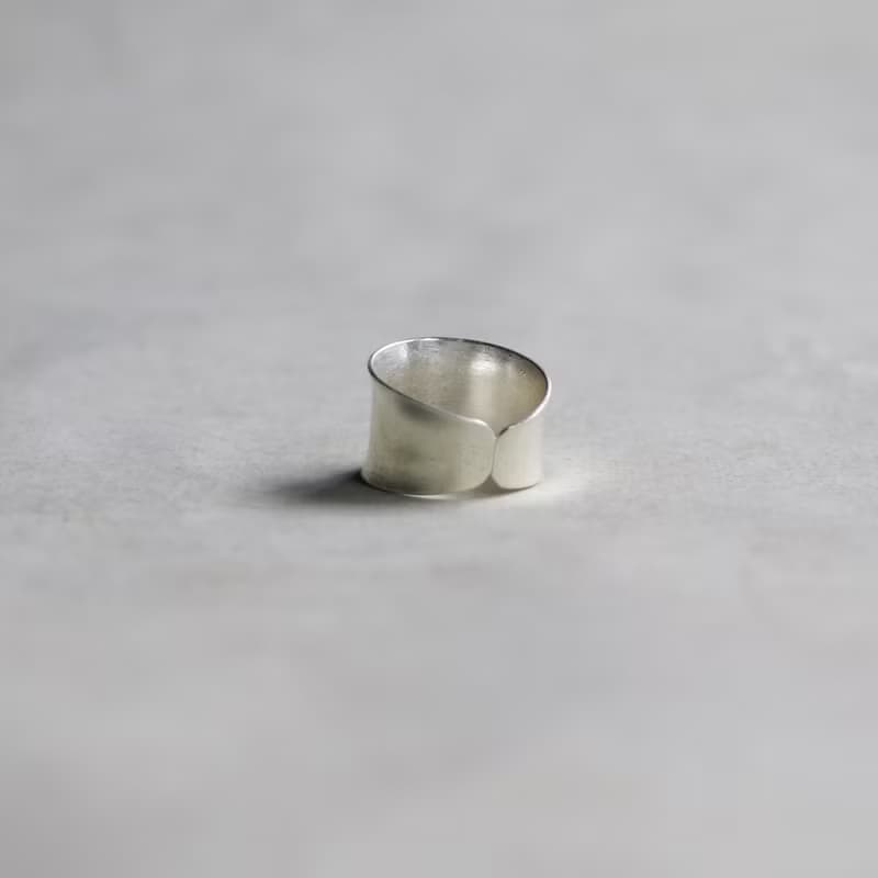 純銀鞍型開放戒指