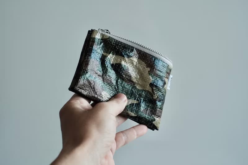 【mini wallet】CAMO 3つの収納 超軽量撥水 ポリエチレン ミニウォレット