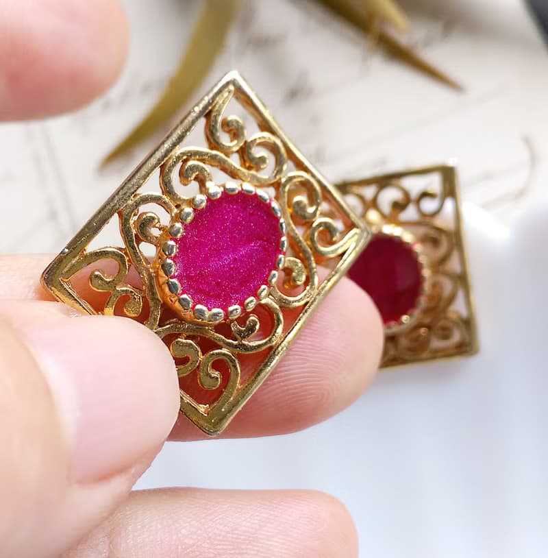 Vintage Jewelry 西洋古董飾品 金屬鍍金 簍空窗花 針式耳環