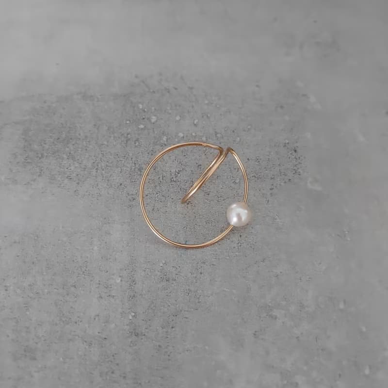 14kgf Freshwater Pearls W circle ear cuffs 1piece