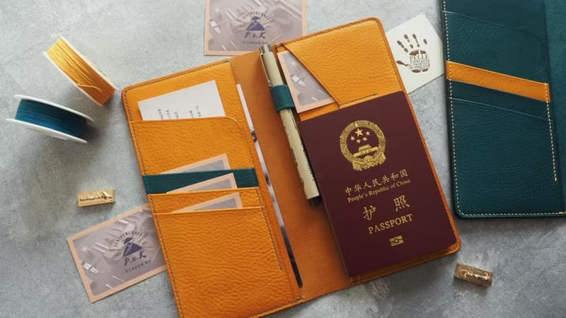 多功能筆插長款護照夾錢包護照套 訂製刻字禮物 純手工牛皮多色
