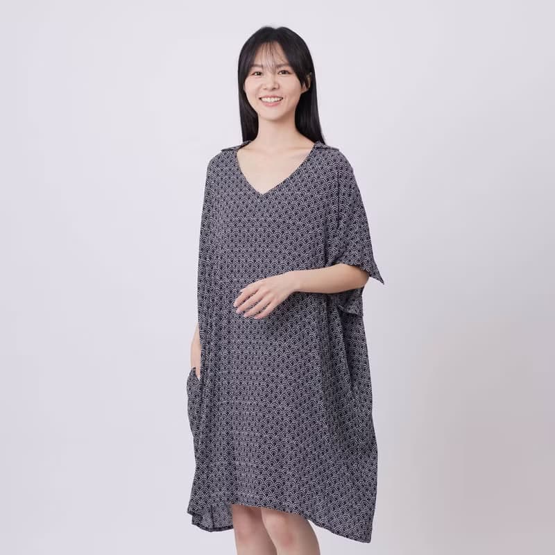 Mindy印花V小領寬口袋洋裝 粼波點點
