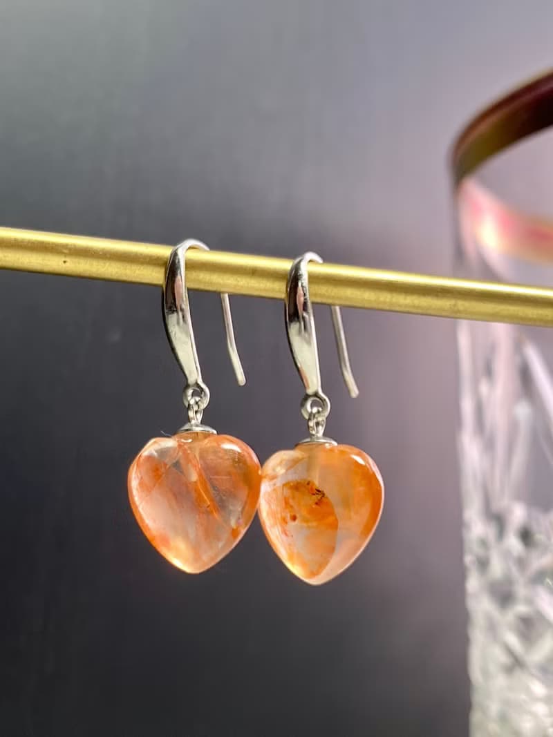 特價天然膠花耳鉤耳環