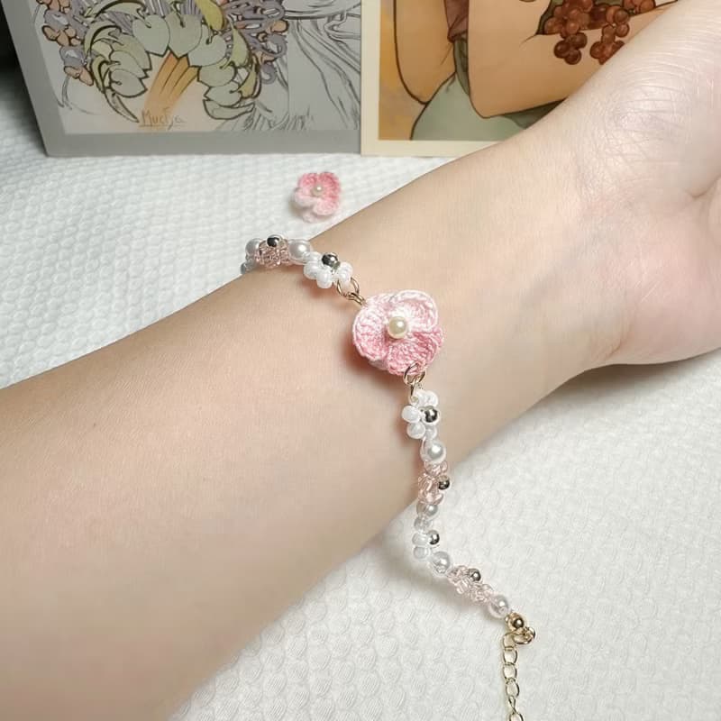 【 原創手作】微鉤小花手鍊 蕾絲 微鉤 鉤針 畢業禮物 禮物