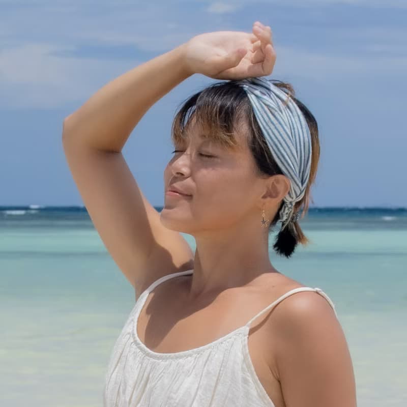 紫海星 藍水母 海洋中夢幻又療癒的生命力 夾式耳環 生日禮物