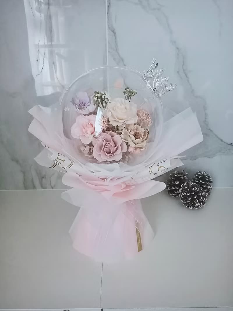永生花波波球花束-皇冠款 乾燥花/生日/情人節/母親節//開幕/求婚
