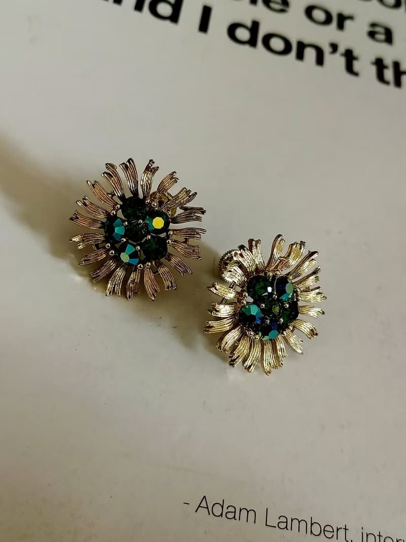 vintage jewelry  LISNER 綠芯太陽花萊茵鑽 夾式耳環