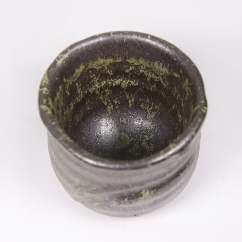明芽窯 l 墨綠流紋茶杯 茶碗 陶器 陶藝品 茶具 H6