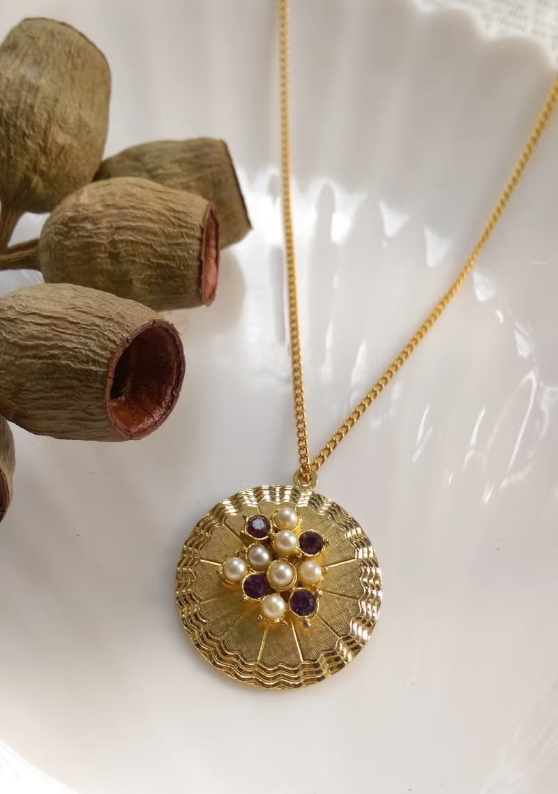 【西洋古董飾品】金色調 優美 氣質 圓牌 珠鑽 項鍊