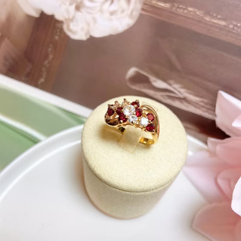 【西洋古董飾品】高雅花藝層次花團閃耀精美設計細緻 萊茵鑽 戒指