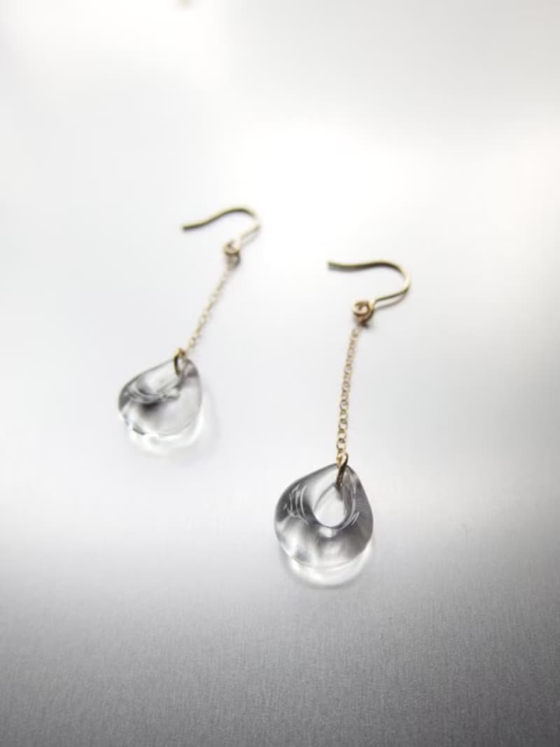 Petite drop shaped Earring
