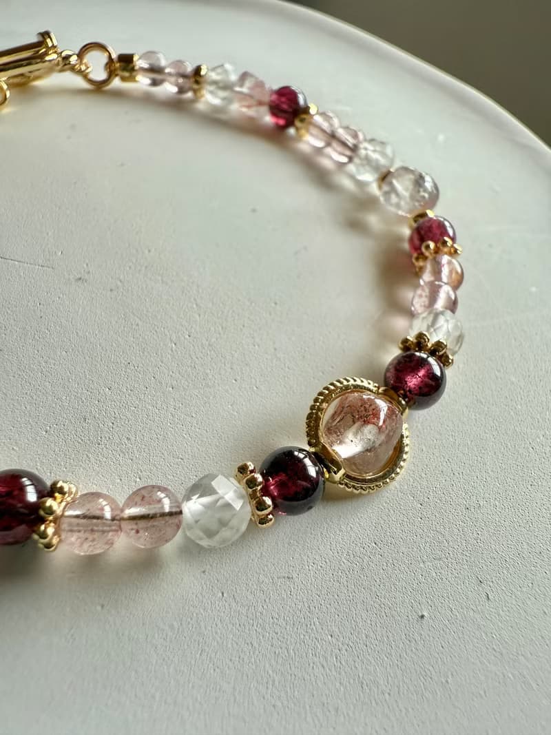 知性之旅 / 超七紅石榴手鍊