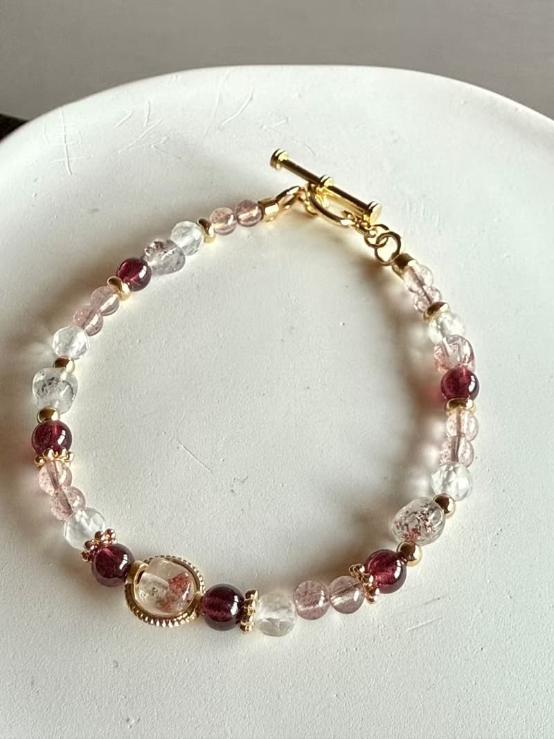 知性之旅 / 超七紅石榴手鍊