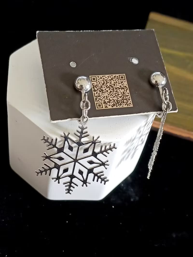 vintage jewelry  AVON 亮麗雪花片 夾式耳環