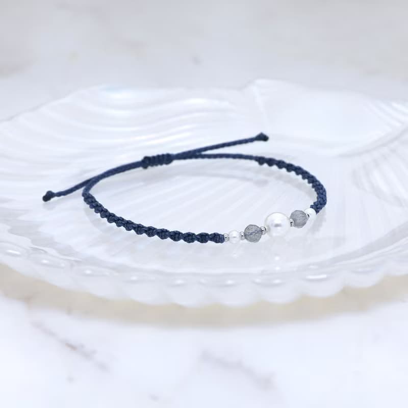 Labradorite Austrian Pearl Macrame Knot Bracelet