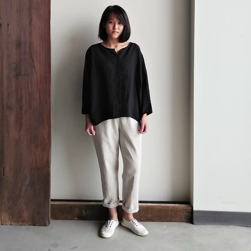小V領八分袖衫  亞麻  水洗黑