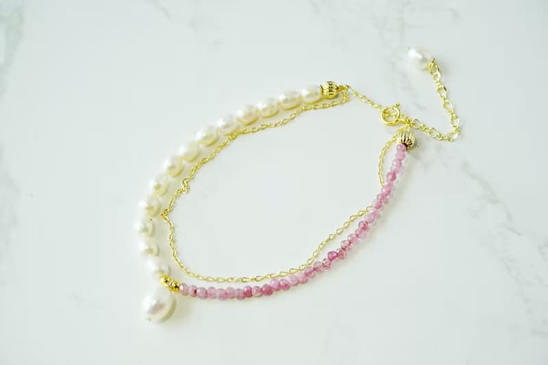Natural Tourmaline and Freshwater Pearl Bracelet , July birthstone