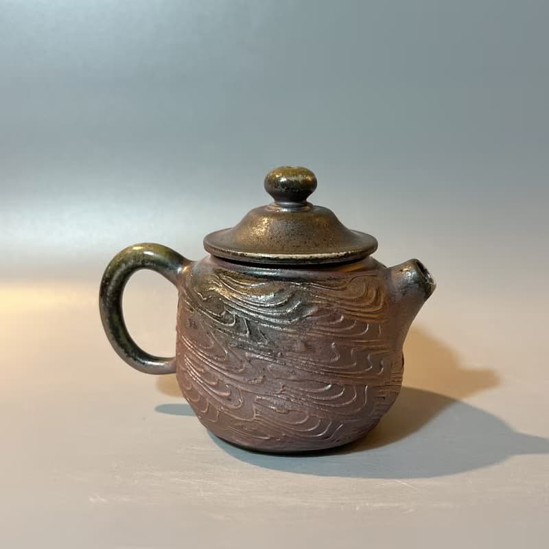 柴燒古樸落灰水波紋茶壺  / 小平凡手作