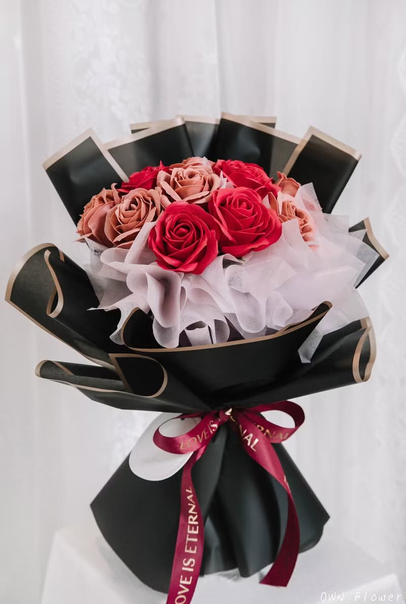 紅玫瑰花束/香皂花花束/生日花束/情人節花束/告白花束/約會花束