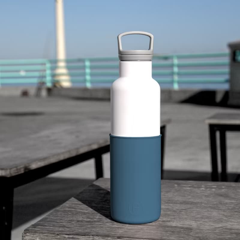 美國HYDY時尚保溫水瓶 CinCin White系列,海軍藍-白瓶 - 590ml
