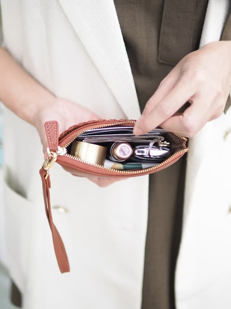 Pie (Brick) :  Multi-purpose bag, Leather wallet, pouch , Soft leather