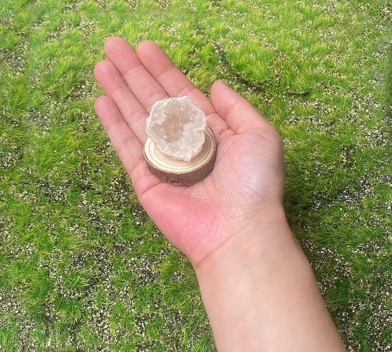 天然原礦可愛招財白晶洞 財運水晶 快速出貨 辦公室擺件 風水擺件