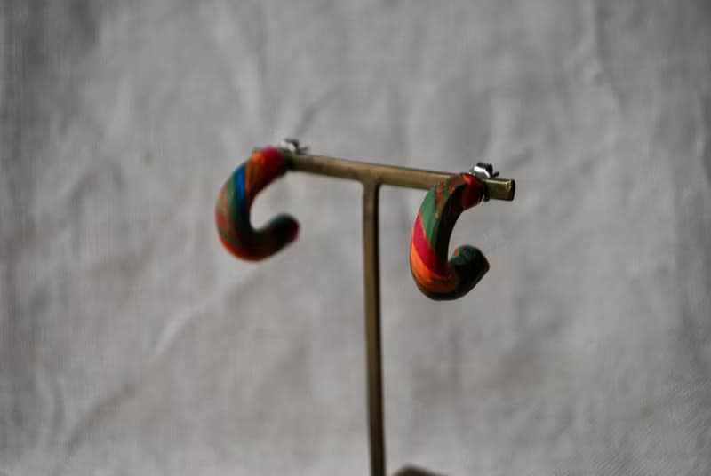 nijiピアス　orange green gold pink