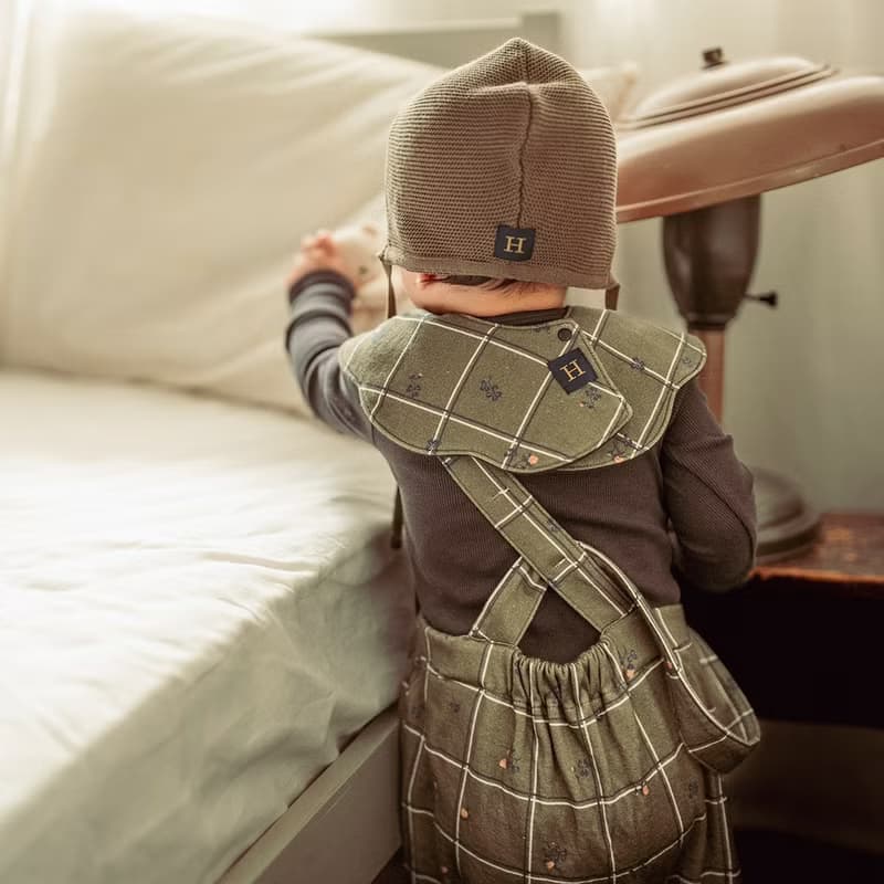 新色上市 日本彌月禮【圍兜兜 吊帶褲80】男女寶寶 有機棉