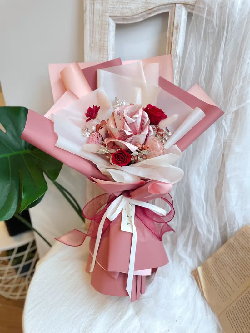 有錢花/永生花/不凋花花束 情人節花束 告白花束 生日禮物