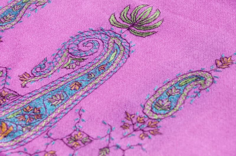 喀什米爾Cashmere/羊絨圍巾/純羊毛圍巾披巾/戒指絨披肩 聖誕節禮物 交換禮物 母親節 父親節-刺繡花朵