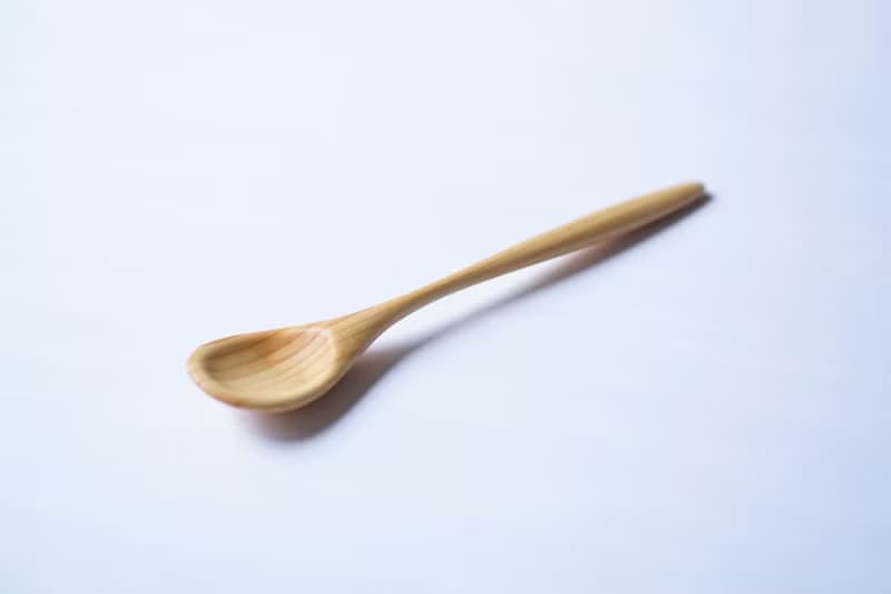 木のデザートスプーン, ひのき