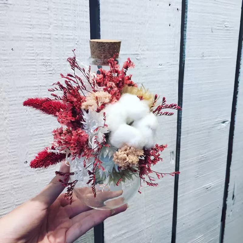 【永生花|乾燥花】擴香瓶中花夜燈—三種亮法|紅粉系|美的實驗