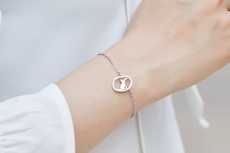 伸小手的貓手鍊 - 貓咪小印章系列-抗敏醫療鋼