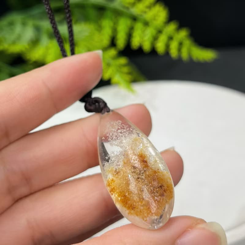 精品天然巴西四季幽靈水晶吊墜項錬冰透凈體老料紅白景觀水滴女