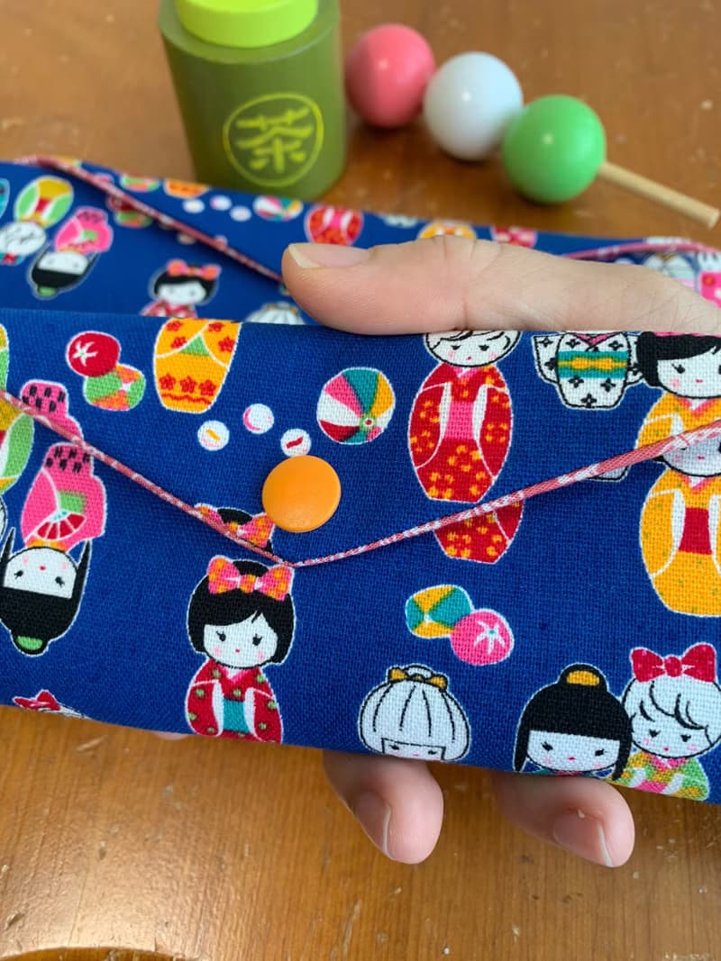 文青風環保筷袋 日本娃娃 藍 手作餐具袋.交換禮物.